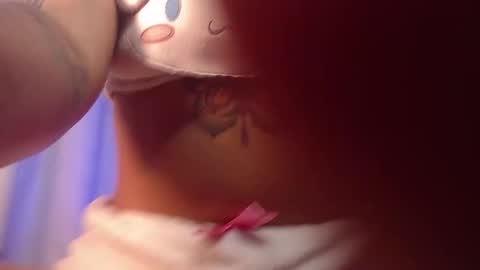 sweeetkittyy22 online show from 09/28/25, 05:35