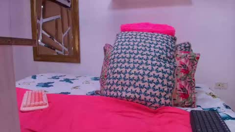 Debora  online show from 09/10/25, 11:54