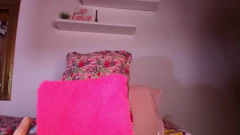 Debora  online show from 09/11/25, 11:54