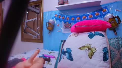 Debora  online show from 09/25/25, 11:58