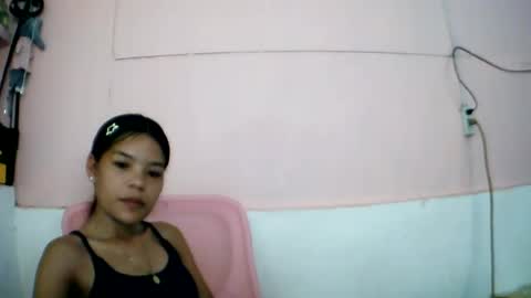 Snapshot of sweet01pinay chatting on 06/22/26, 03:25 sweet01pinay online show from 06/22/26, 03:25