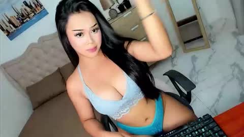 Snapshot of sweet18_jasmine chatting on 04/29/26, 10:41 sweet18_jasmine online show from 04/29/26, 10:41
