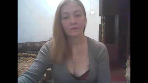 sweet4blonde67 online show from 11/05/25, 11:54