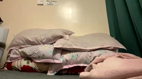 Snapshot of sweet7061 chatting on 02/01/26, 12:59 sweet7061 online show from 02/01/26, 12:59