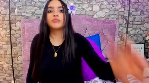 sweet__cherry1 online show from 05/05/26, 06:49