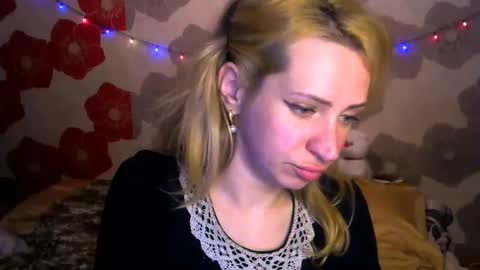 Snapshot of sweet__dany chatting on 05/18/26, 05:41 Sweet Dany online show from 05/18/26, 05:41