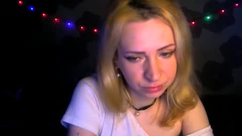 Snapshot of sweet__dany chatting on 05/20/26, 12:55 Sweet Dany online show from 05/20/26, 12:55