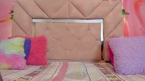 sweet__luna__ online show from 07/06/26, 11:07