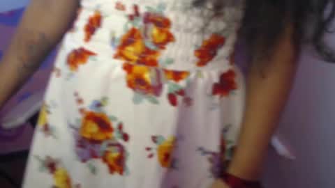 sweet  melanyWelcome my rooomGive me more pleasure a PVT is open PVT online show from 02/25/25, 07:47