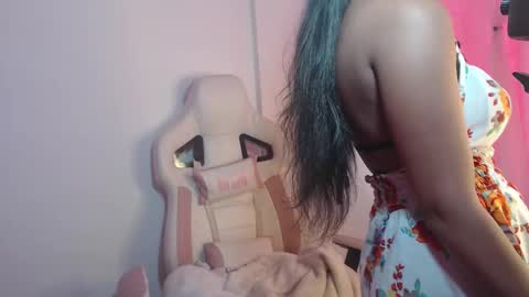 sweet  melanyWelcome my rooomGive me more pleasure a PVT is open PVT online show from 03/08/25, 07:53