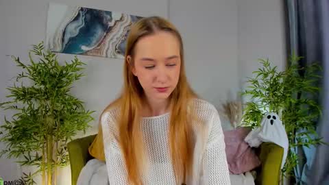 Monica  GTM 3MoTuWeFrSa 500pm-1000pm  online show from 10/30/25, 12:56