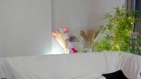 Monica  GTM 3MoTuWeFrSa 500pm-1000pm  online show from 11/26/25, 02:12