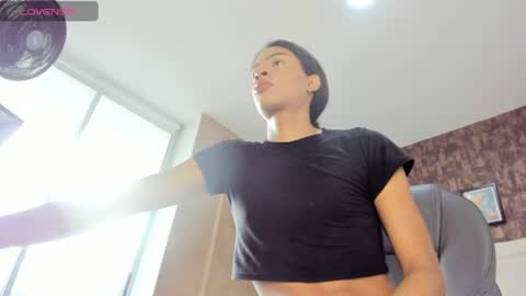 Snapshot of sweet__vanessa1 chatting on 07/23/26, 07:12 Vanessa online show from 07/23/26, 07:12