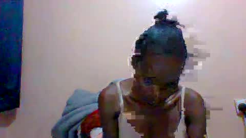 Snapshot of sweet_adora chatting on 02/10/25, 06:45 sweet_adora online show from 02/10/25, 06:45