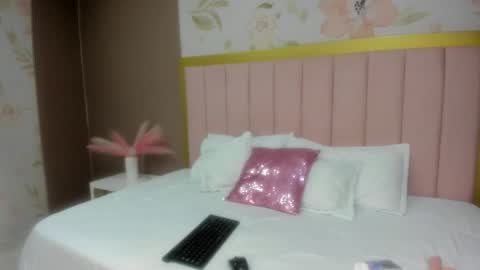 Snapshot of sweet_alyssa07 chatting on 02/05/26, 11:26 Alyssa I preffer Aly online show from 02/05/26, 11:26
