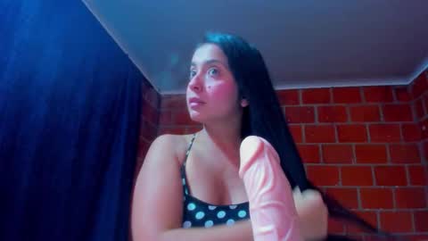 sweet and hot alaia online show from 02/13/26, 02:40