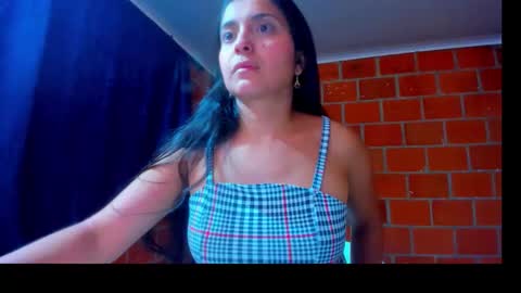 sweet and hot alaia online show from 02/22/26, 07:19