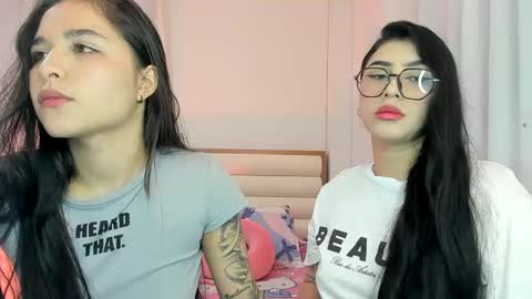 Snapshot of sweet_and_rous00 chatting on 09/10/25, 03:28 sweet_and_rous00 online show from 09/10/25, 03:28