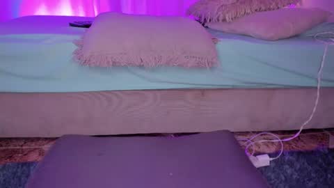 Chelsy  online show from 02/11/25, 11:44