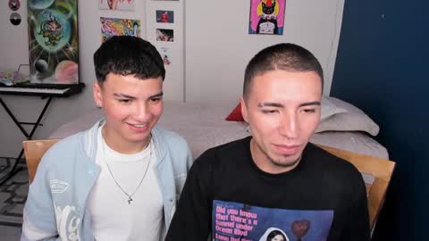 Snapshot of sweet_boys_xx chatting on 01/14/25, 02:32 CristianBrayan PVT OPEN online show from 01/14/25, 02:32