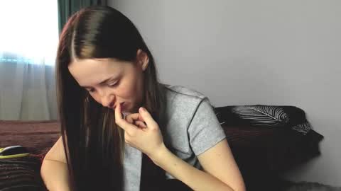 Christina online show from 03/09/26, 01:48