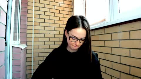 Snapshot of sweet_bun__ chatting on 04/22/26, 09:55 Christina online show from 04/22/26, 09:55