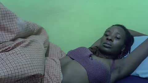 sweet_candie01 online show from 02/25/26, 06:12