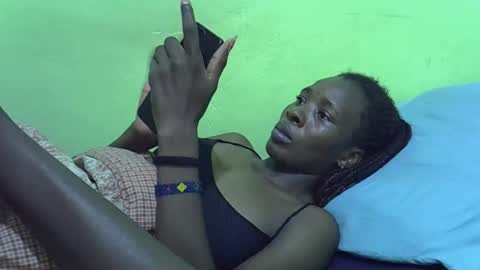 sweet_candie01 online show from 02/25/26, 06:17