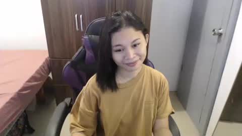 sweet_cassyxx online show from 02/10/26, 04:38