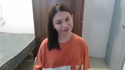 sweet_cassyxx online show from 04/05/26, 05:32