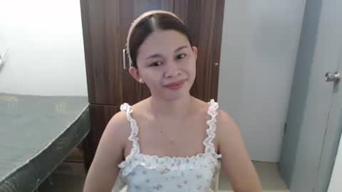 sweet_cassyxx online show from 04/07/26, 09:32