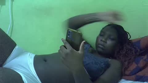 sweet_cherie1 online show from 04/16/26, 09:39