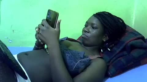 sweet_cherie1 online show from 05/23/26, 09:13