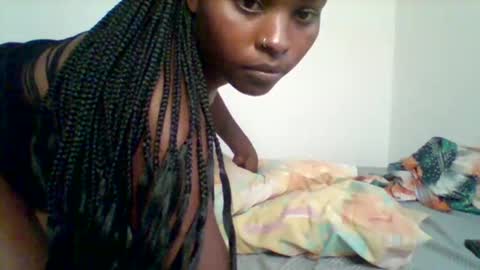 sweet_cherry007 online show from 02/07/25, 06:24
