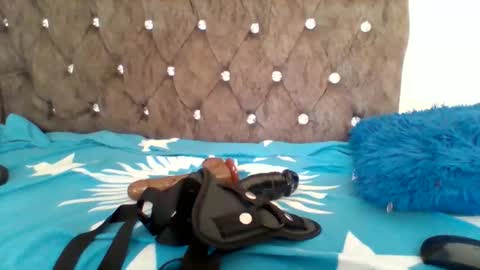 sweet_cherry007 online show from 03/10/26, 04:50