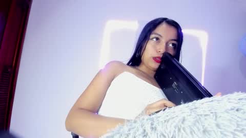 Canela online show from 03/16/26, 02:10