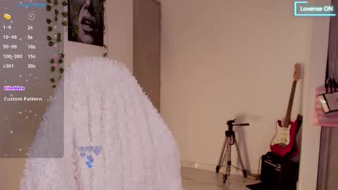 Dalia online show from 10/14/25, 09:37