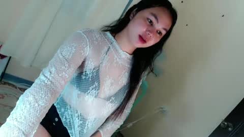 Snapshot of sweet_danicaa chatting on 06/02/26, 02:24 danice online show from 06/02/26, 02:24
