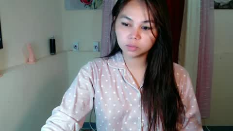 Snapshot of sweet_danicaa chatting on 07/05/26, 07:21 danice online show from 07/05/26, 07:21