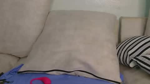 dellah online show from 12/17/25, 03:56