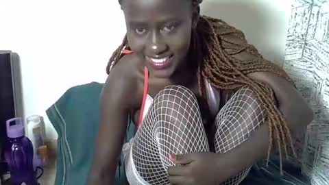 sweet_diva19 online show from 06/04/26, 10:05