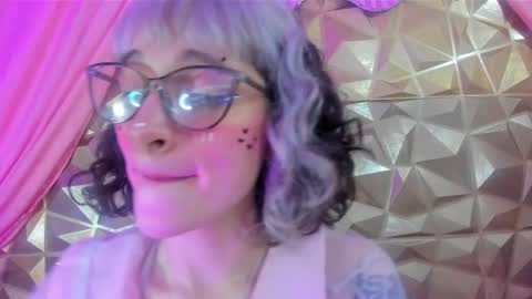  emmili  online show from 02/14/25, 06:19