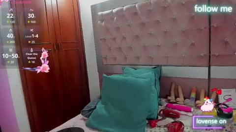  emmili  online show from 01/09/26, 12:19