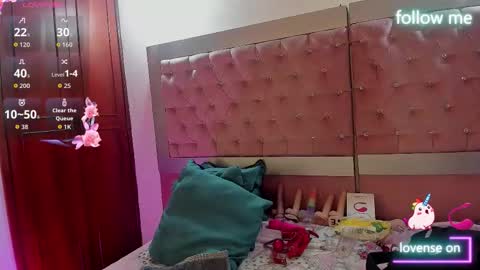  emmili  online show from 02/19/26, 12:23