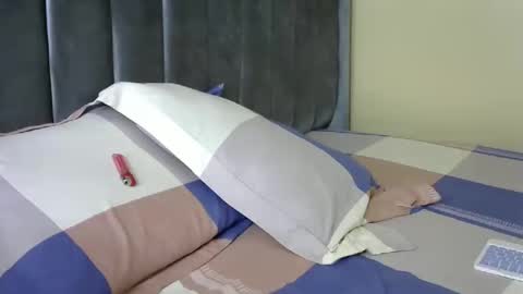 Snapshot of sweet_freaky chatting on 05/02/26, 01:38 sweet_freaky online show from 05/02/26, 01:38