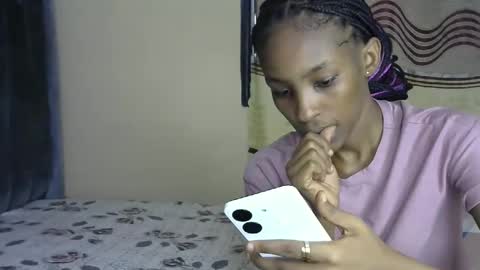 Snapshot of sweet_freaky chatting on 05/14/26, 05:14 sweet_freaky online show from 05/14/26, 05:14