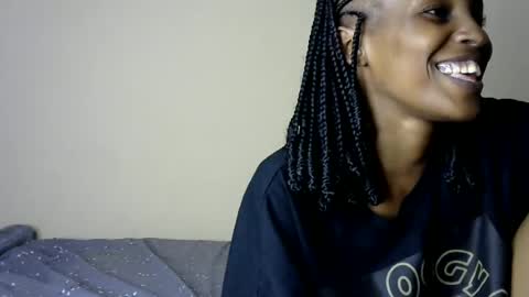 Snapshot of sweet_freaky chatting on 06/23/26, 03:43 sweet_freaky online show from 06/23/26, 03:43