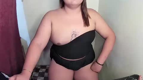 Snapshot of sweet_frex123 chatting on 12/03/25, 12:25 sweet_frex123 online show from 12/03/25, 12:25