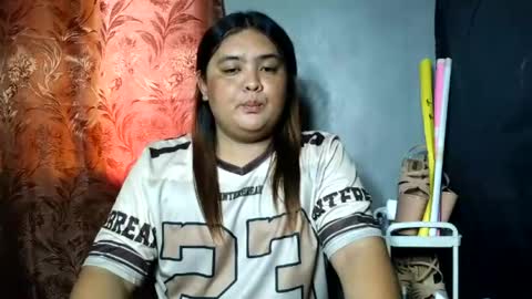 Snapshot of sweet_frex123 chatting on 07/14/26, 05:23 sweet_frex123 online show from 07/14/26, 05:23