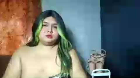 Snapshot of sweet_frex123 chatting on 07/23/26, 04:32 sweet_frex123 online show from 07/23/26, 04:32